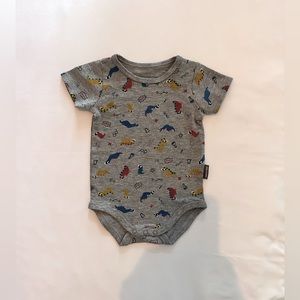 Souris Mini dino onesie 3-6M